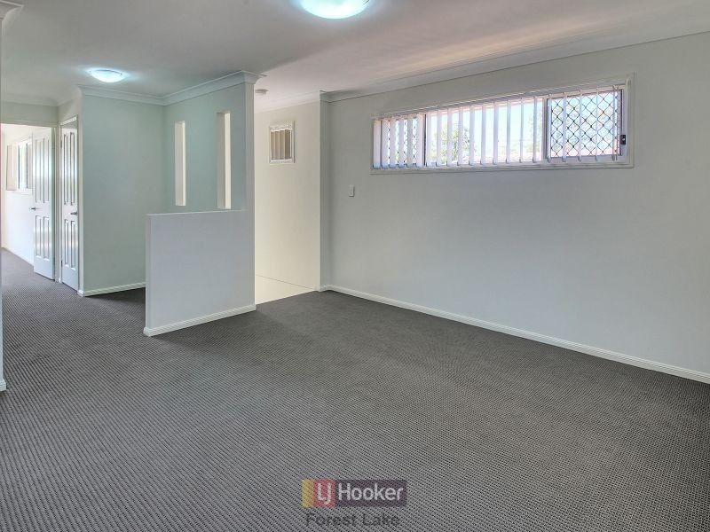 12 The Avenue, Heathwood QLD 4110