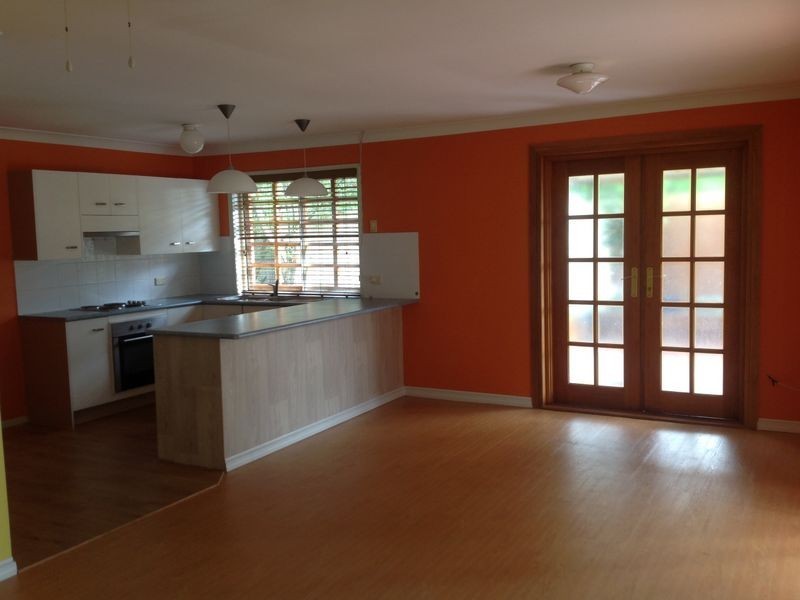 19 Regents Circuit, Forest Lake QLD 4078