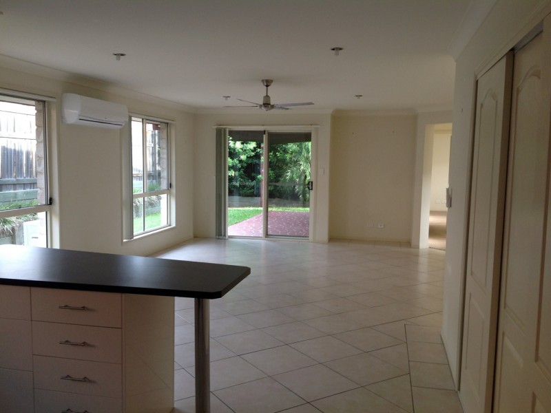 106 Sanctuary Drive, Forest Lake QLD 4078