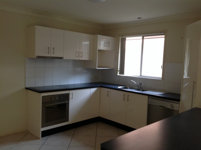 106 Sanctuary Drive, Forest Lake QLD 4078