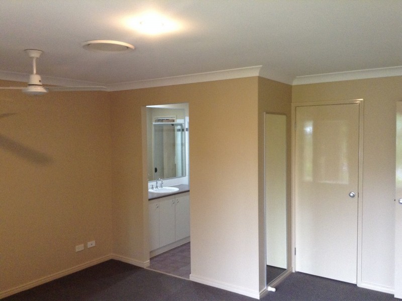 39 Harrison Crescent, Forest Lake QLD 4078