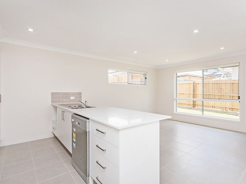 39 The Avenue, Heathwood QLD 4110