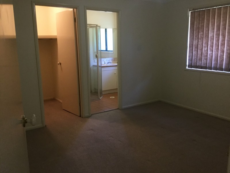 38 Birkenhead Crescent, Forest Lake QLD 4078