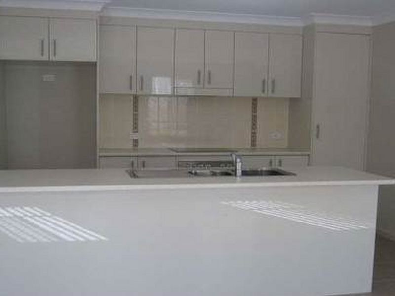 16 Brushwood Circuit, Forest Lake QLD 4078