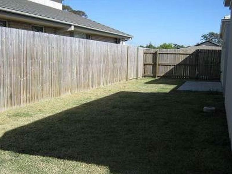 16 Brushwood Circuit, Forest Lake QLD 4078