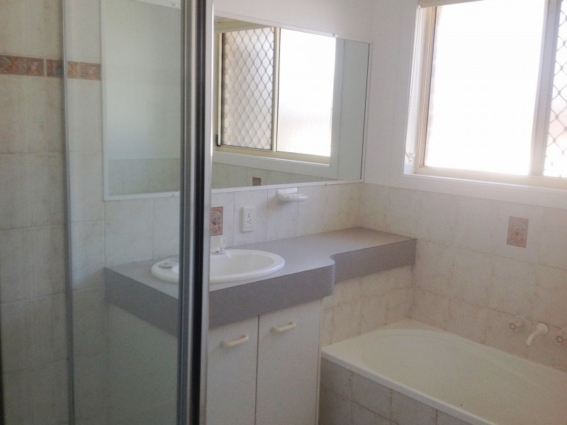 6 Beaufront Place, Forest Lake QLD 4078