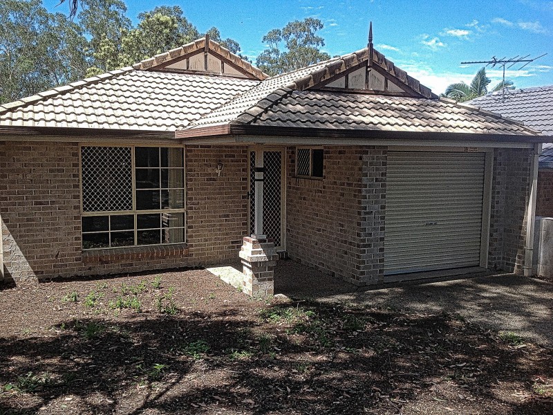 6 Beaufront Place, Forest Lake QLD 4078