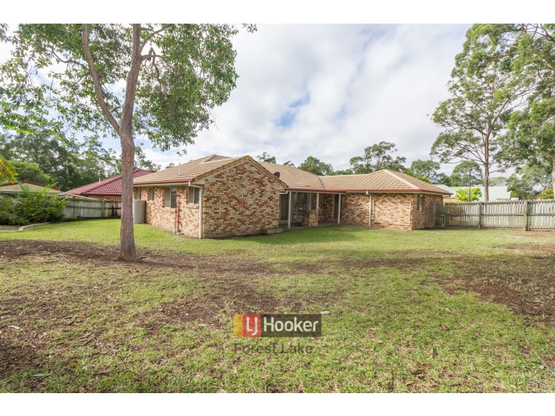 2 Selwyn Close, Forest Lake QLD 4078
