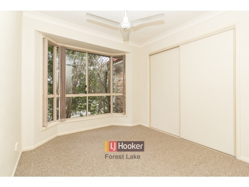 2 Selwyn Close, Forest Lake QLD 4078