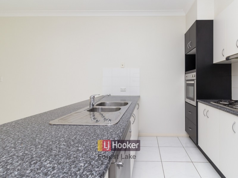 11 Glen Echo Street, Springfield Lakes QLD 4300