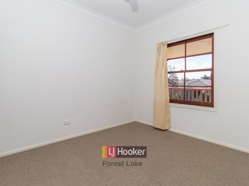 11 Glen Echo Street, Springfield Lakes QLD 4300