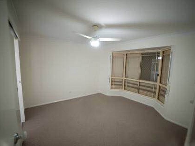 10 Acorn Circuit, Forest Lake QLD 4078