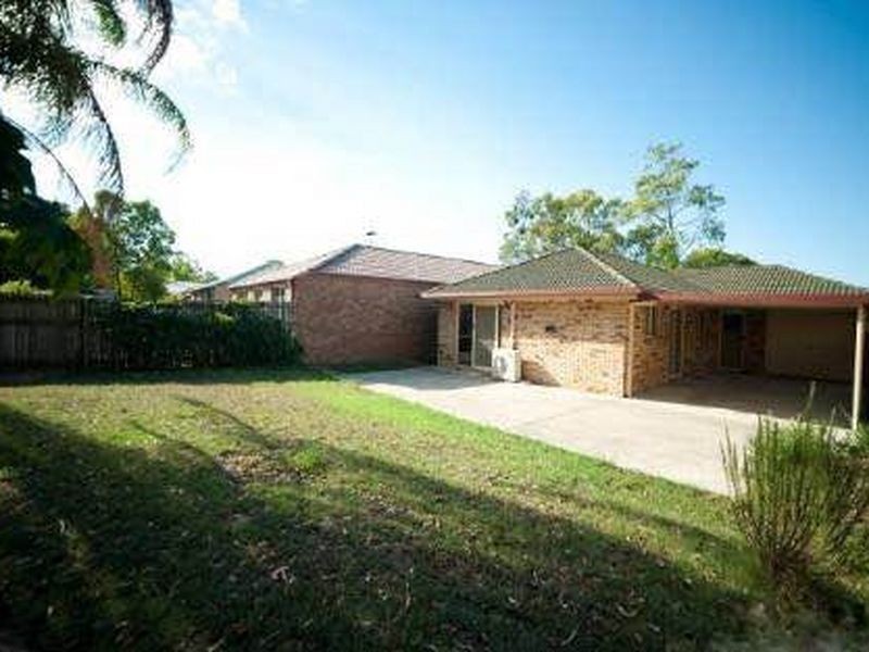 10 Acorn Circuit, Forest Lake QLD 4078