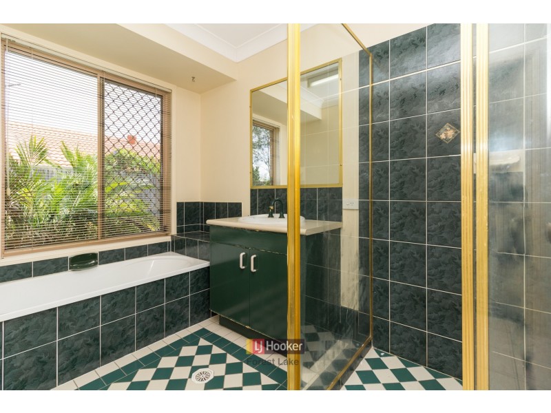 17 Cobaki Place, Forest Lake QLD 4078