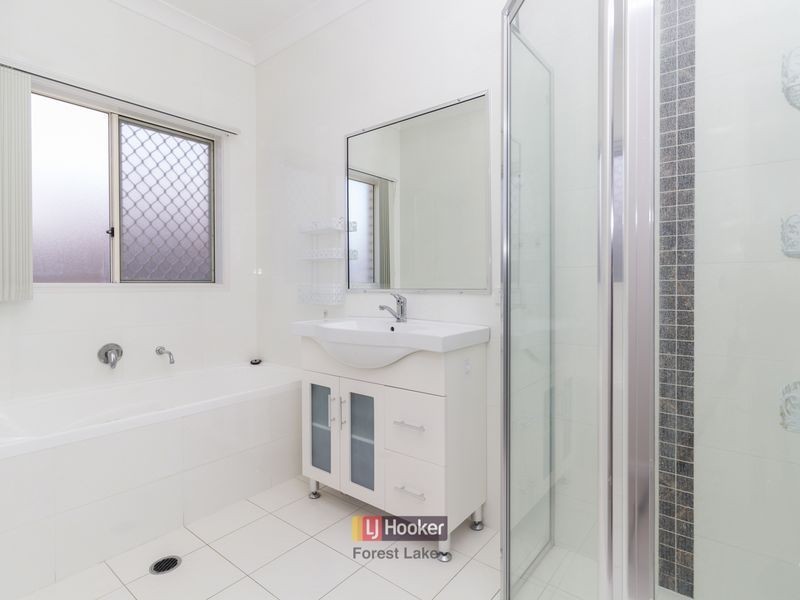 22 Thanbarran Place, Inala QLD 4077
