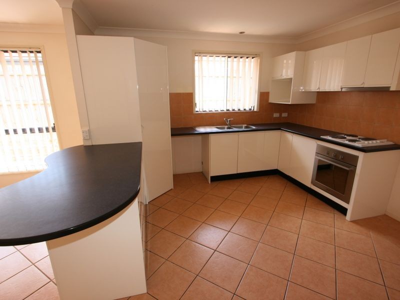 13 Ashton Way, Forest Lake QLD 4078