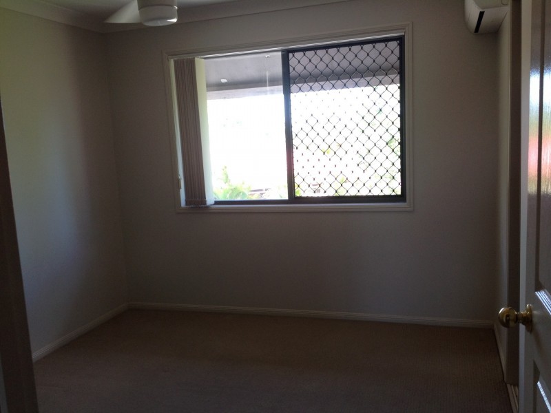 2/84 Cascade Drive, Forest Lake QLD 4078