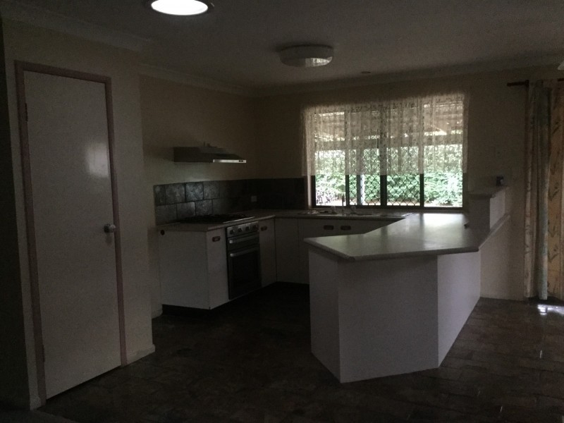 68 Clarendon Circuit, Forest Lake QLD 4078