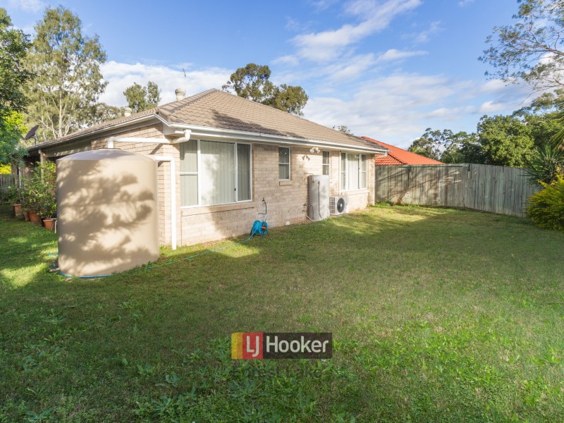 16 Fraser Place, Forest Lake QLD 4078