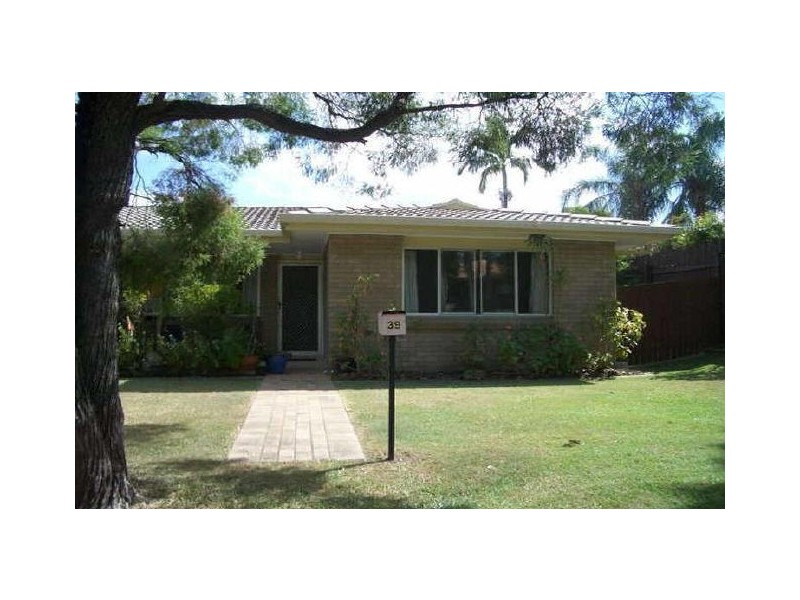 39 MASTHEAD STREET, Jamboree Heights QLD 4074