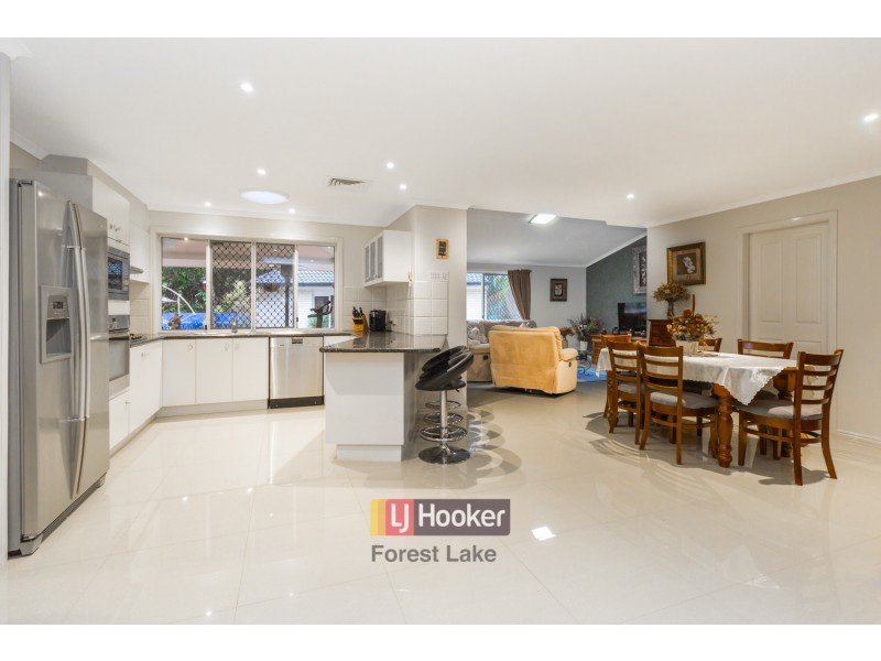 10 Tamborine Place, Forest Lake QLD 4078