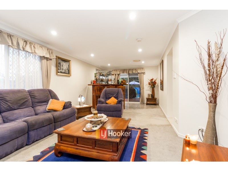 10 Tamborine Place, Forest Lake QLD 4078