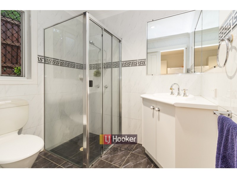 10 Tamborine Place, Forest Lake QLD 4078