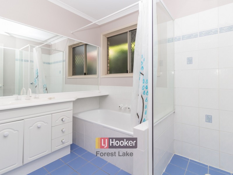 131 Centennial Way, Forest Lake QLD 4078