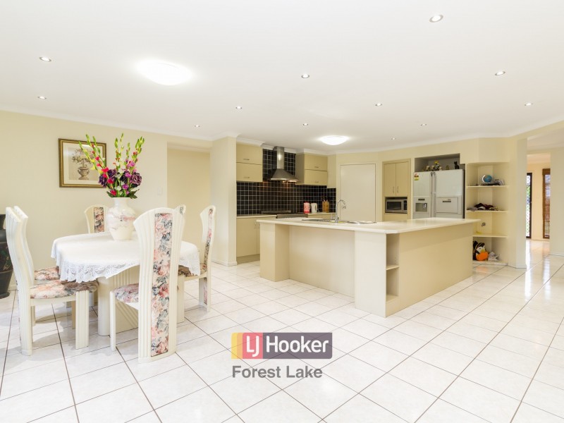 65 Claremont Parade, Forest Lake QLD 4078