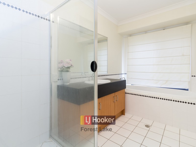 65 Claremont Parade, Forest Lake QLD 4078