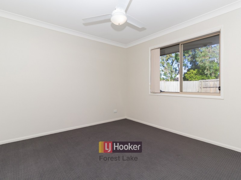 33 Jubilee Avenue, Forest Lake QLD 4078