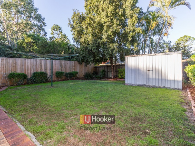 5 Minker Place, Forest Lake QLD 4078