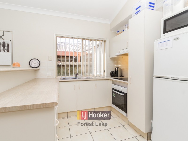 31 Laricina Circuit, Forest Lake QLD 4078