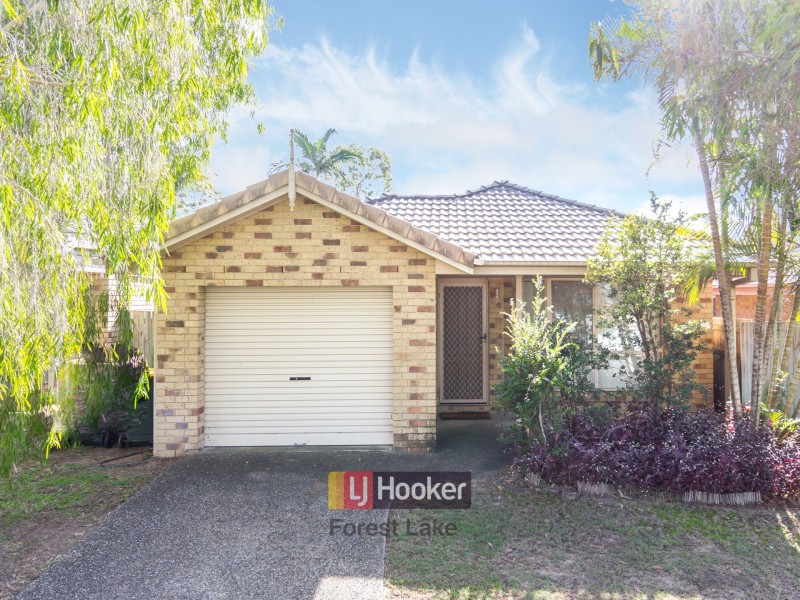 31 Laricina Circuit, Forest Lake QLD 4078