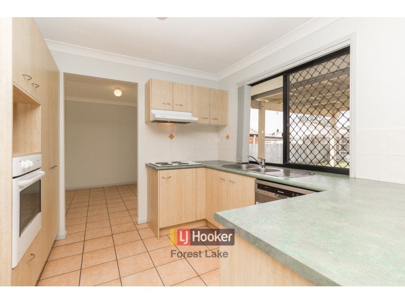 14 Sherwood Place, Forest Lake QLD 4078