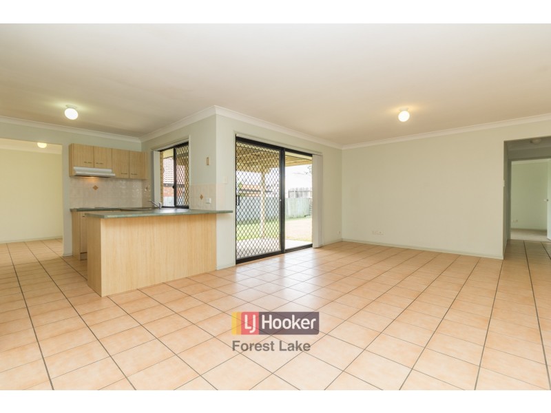 14 Sherwood Place, Forest Lake QLD 4078