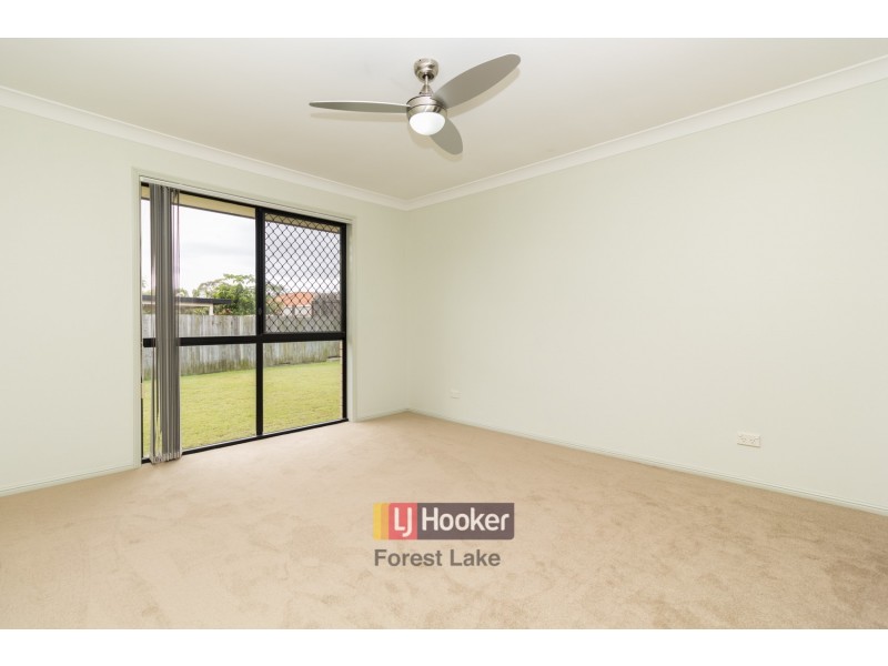 14 Sherwood Place, Forest Lake QLD 4078