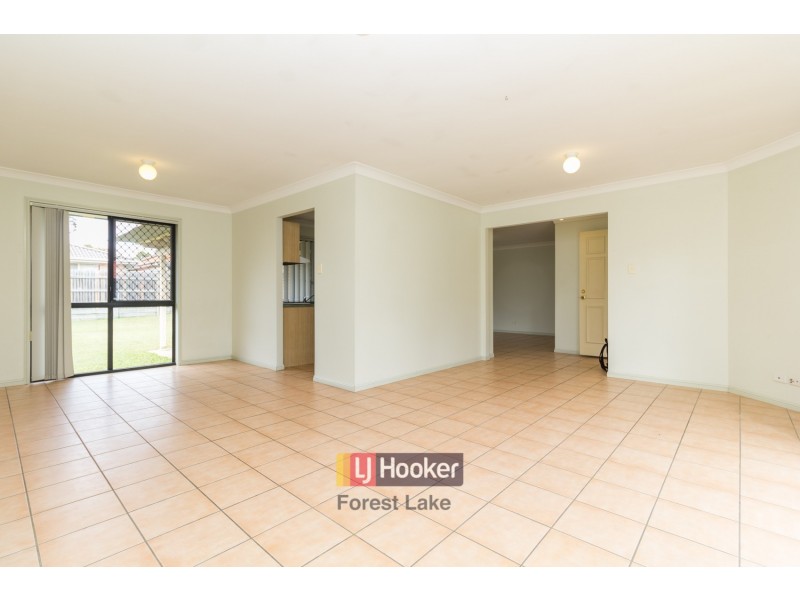 14 Sherwood Place, Forest Lake QLD 4078