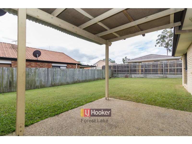 14 Sherwood Place, Forest Lake QLD 4078