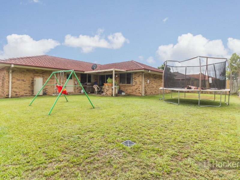 22 Hyde Place, Forest Lake QLD 4078