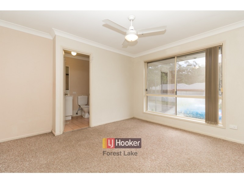 77 Brooklands Circuit, Forest Lake QLD 4078