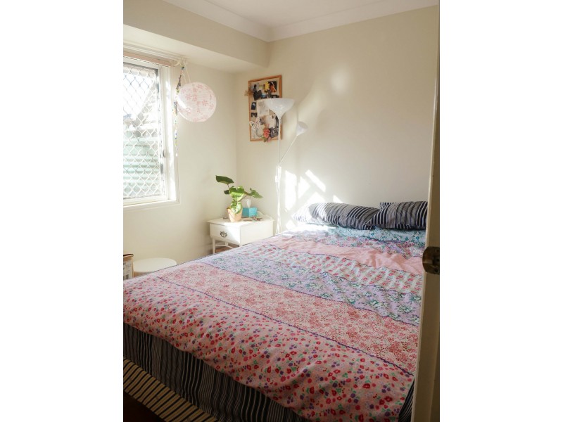 8 Evergreen Place, Forest Lake QLD 4078