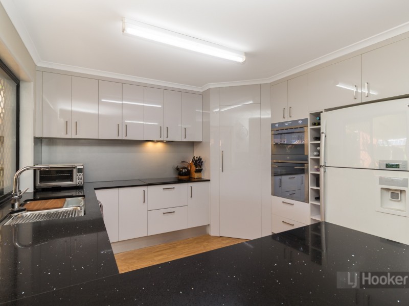 8 Claremont Parade, Forest Lake QLD 4078