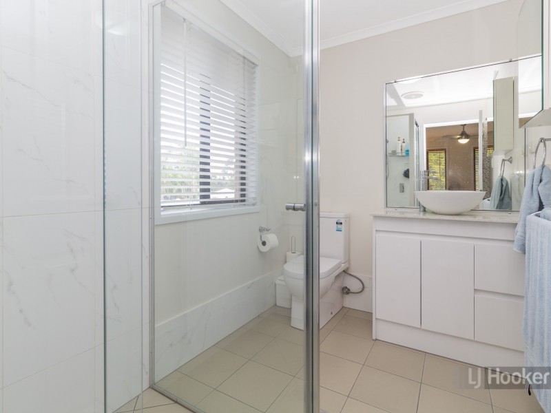 8 Claremont Parade, Forest Lake QLD 4078