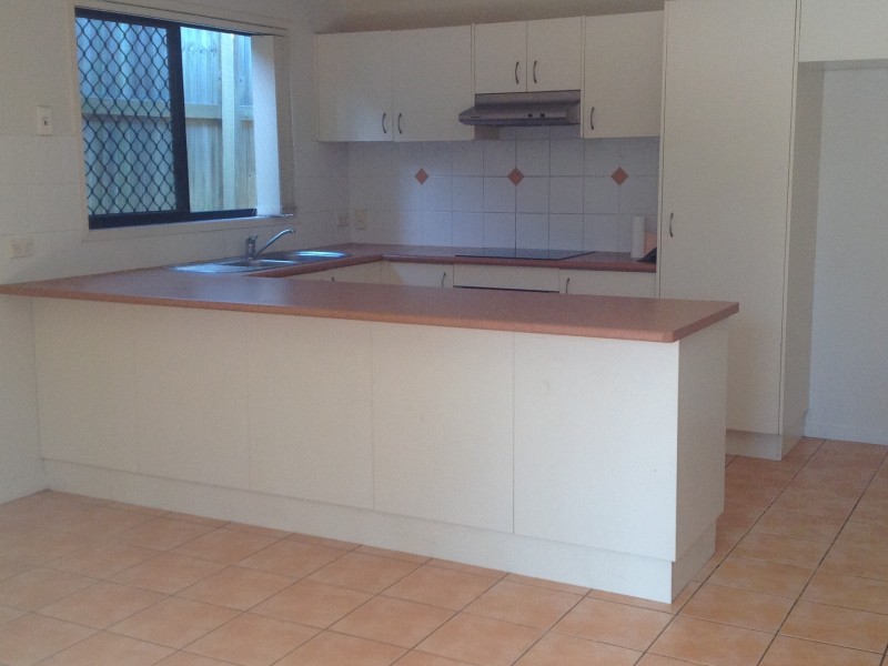 3 Crediton Place, Forest Lake QLD 4078