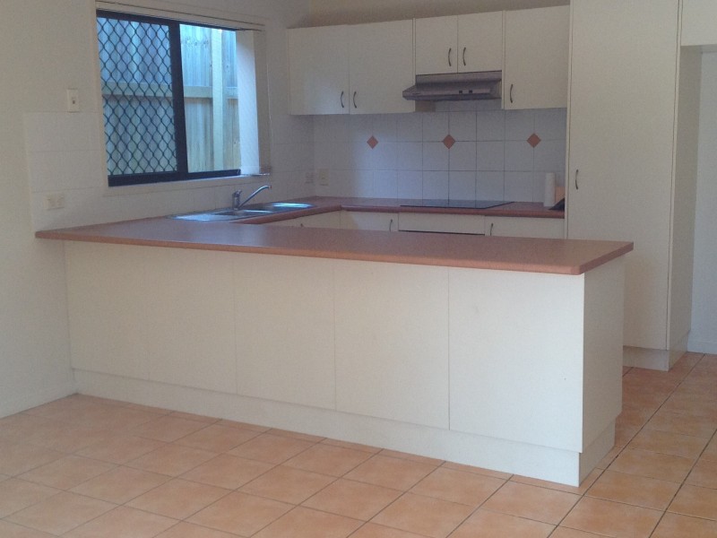 3 Crediton Place, Forest Lake QLD 4078