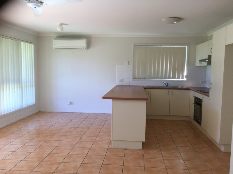 3 Crediton Place, Forest Lake QLD 4078
