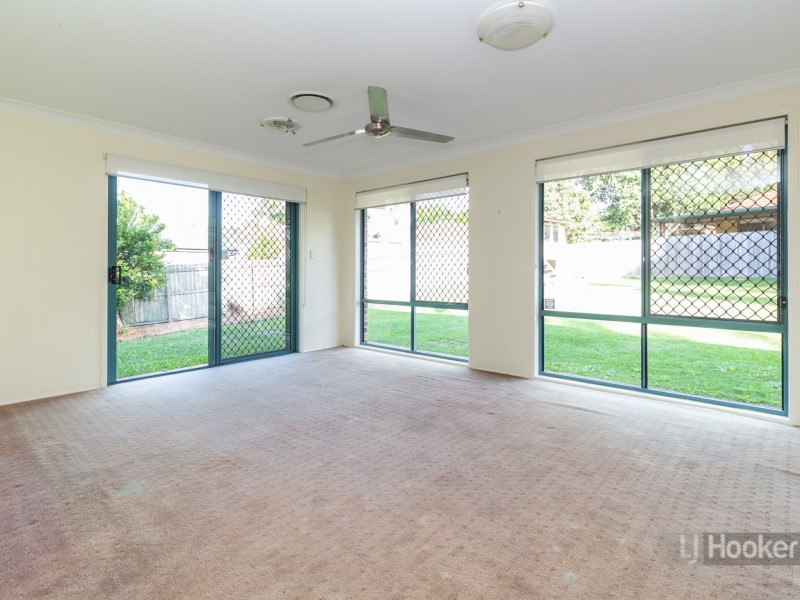 7 Honeysuckle Place, Forest Lake QLD 4078