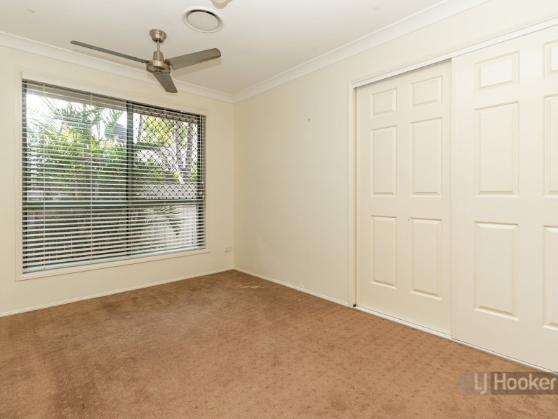 7 Honeysuckle Place, Forest Lake QLD 4078