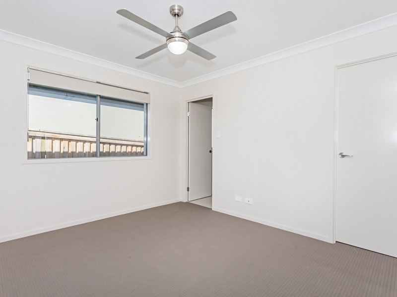 54 The Avenue, Heathwood QLD 4110